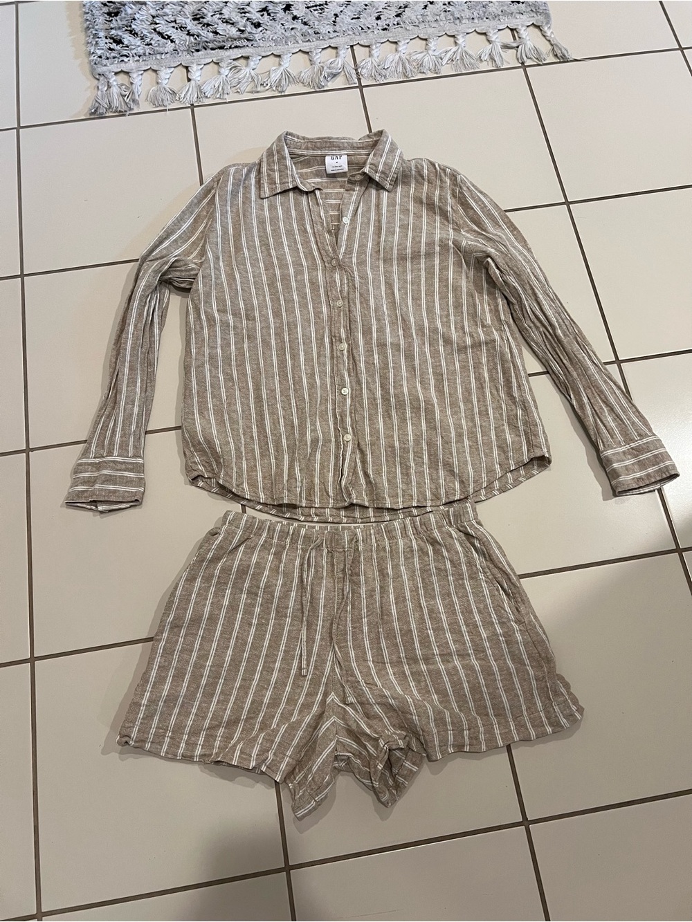 GAP Striped Linen Blend Set